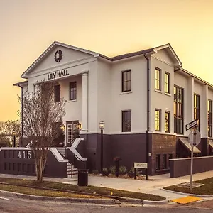 Lily Hall-a Boutique Otel